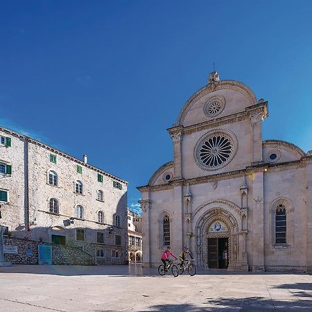 3 Bedroom Lovely Apartment In Brodarica Brodarica (Sibenik-Knin) Exterior foto